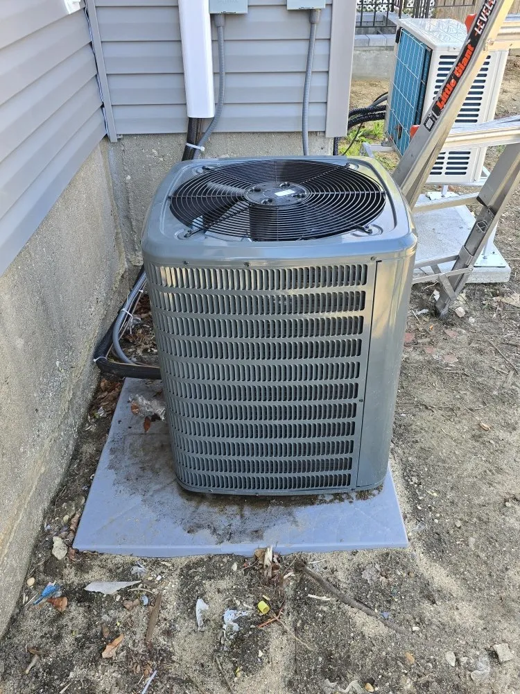 Slide of Excellence Contracting