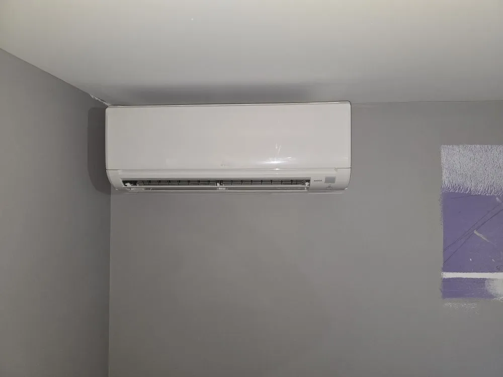 Slide of Excellence Contracting