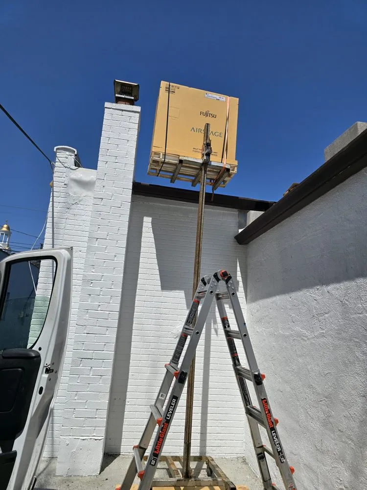 Slide of Excellence Contracting