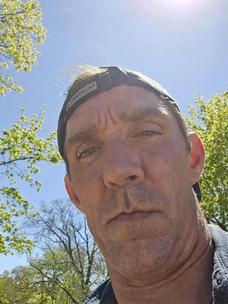 Slide of Excellence Contracting