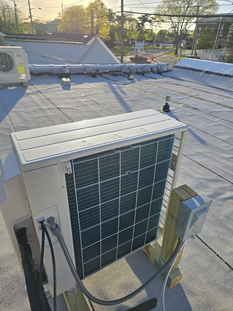 Slide of Excellence Contracting