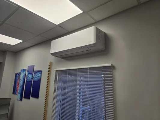 Excellence  Contracting Logo