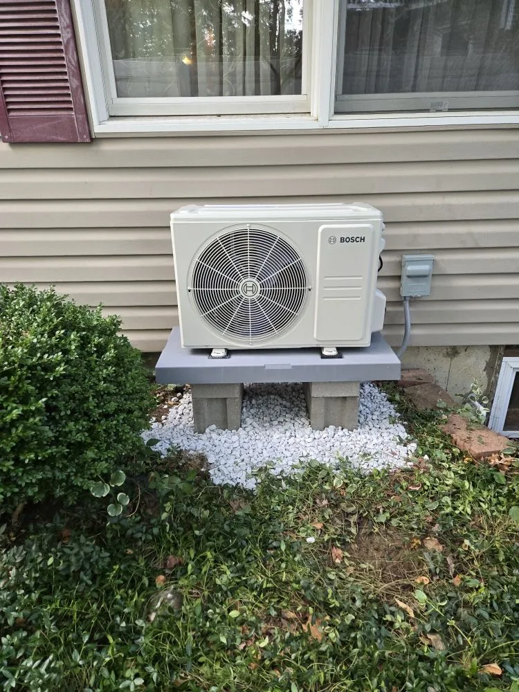 Slide of Exclusive Heat Pumps Solutions