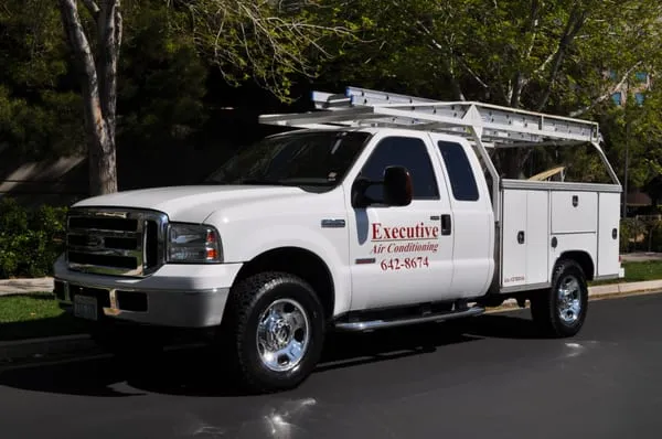 Executive Air Conditioning Logo