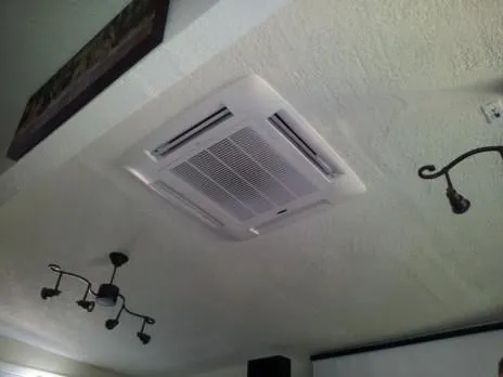 Slide of Expert HVAC & Refrigeration