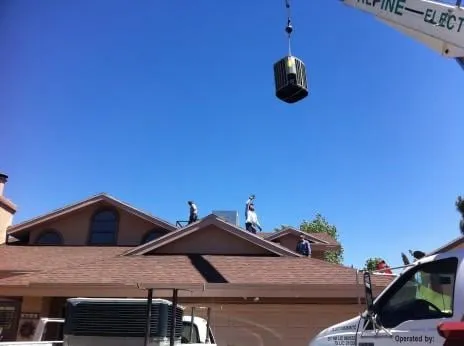 Slide of Expert HVAC & Refrigeration