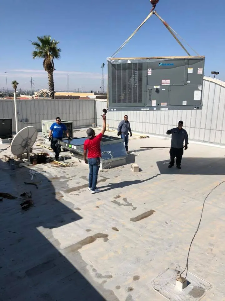 Slide of Expert HVAC & Refrigeration