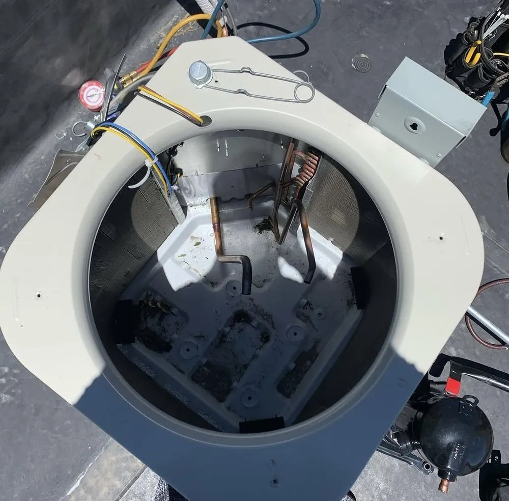 Slide of Expert HVAC