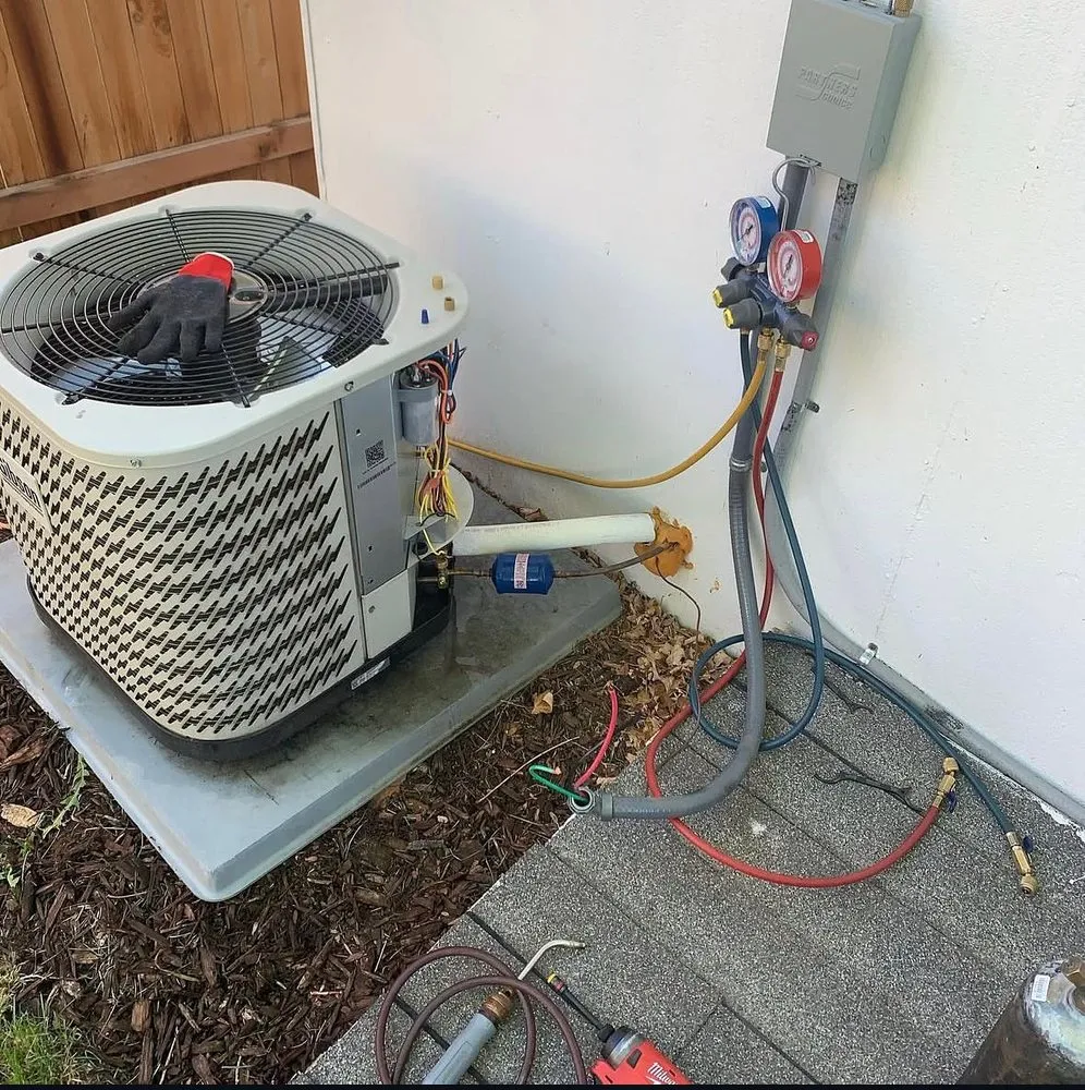 Slide of Expert HVAC