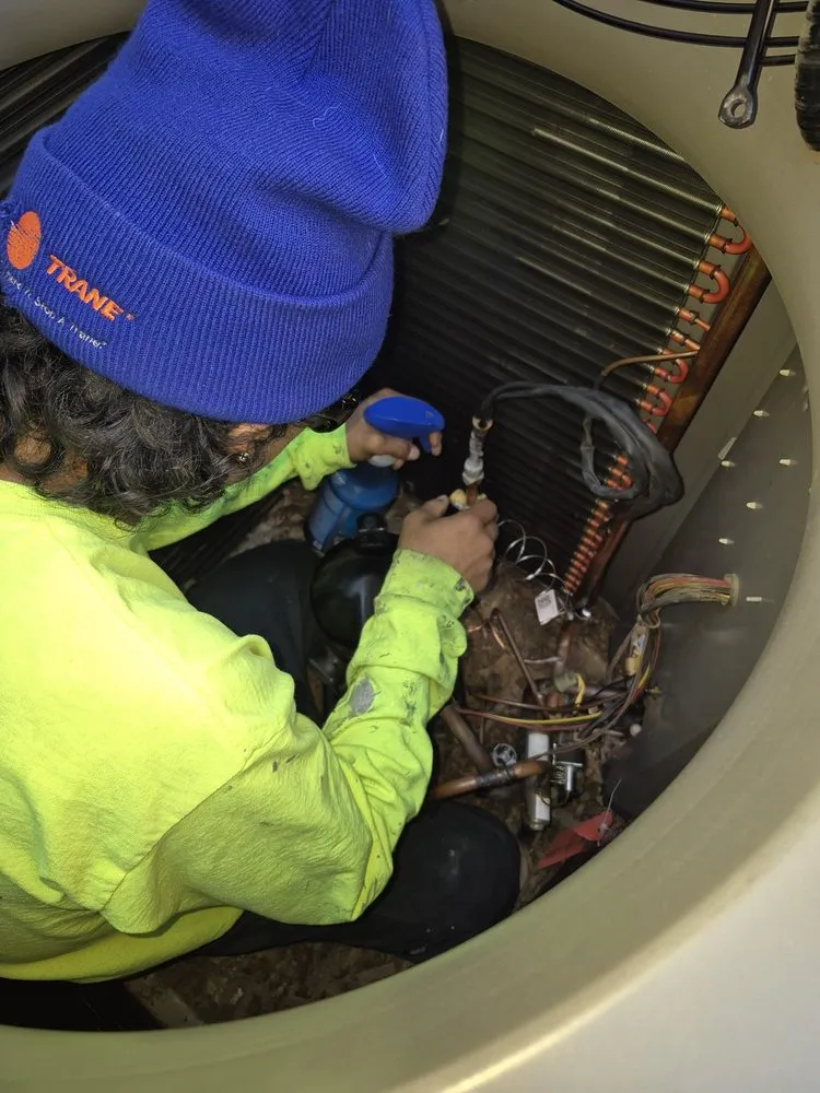 Slide of Expert HVAC Services