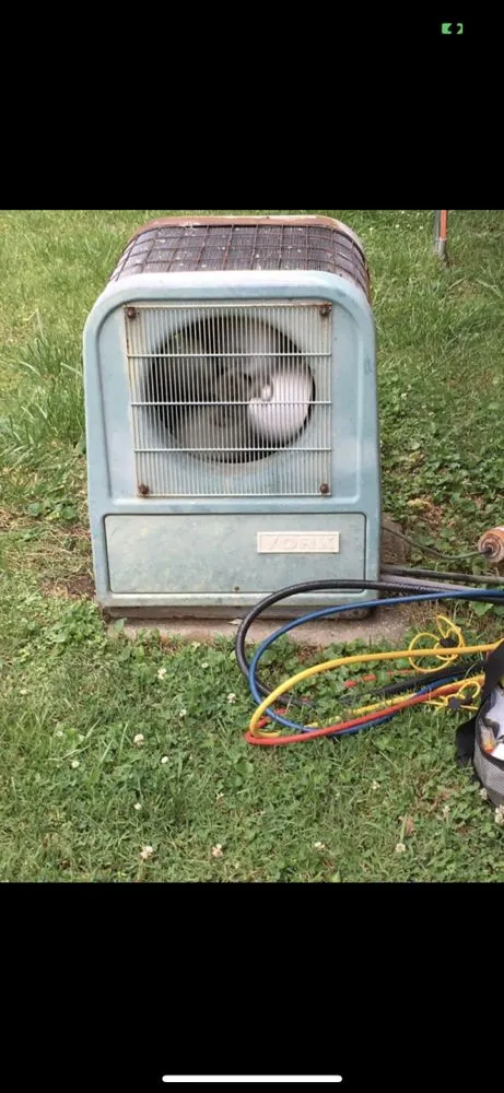 Slide of Expert Service Company