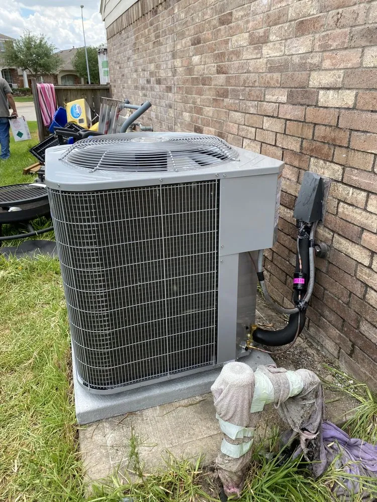 Slide of Expo Heating & Cooling