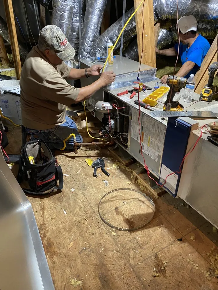 Slide of Expo Heating & Cooling