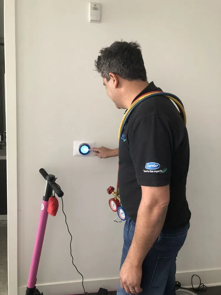 Slide of Express Refrigeration Heating & Air