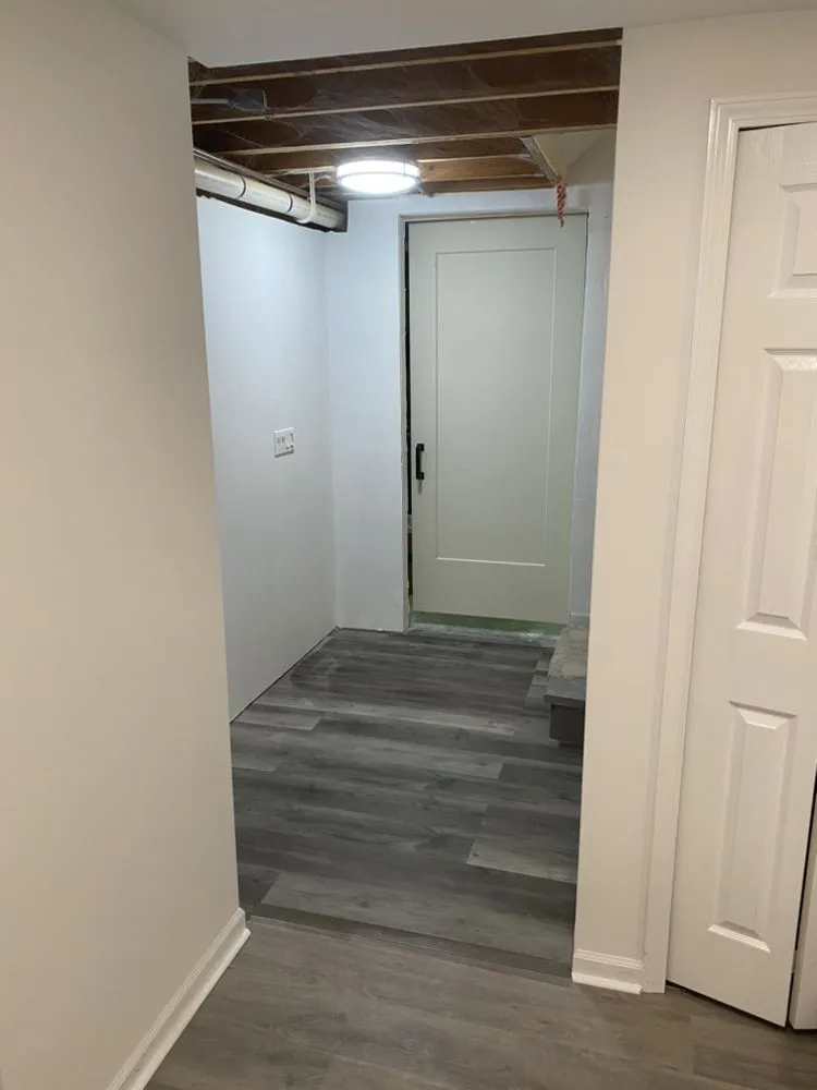 Slide of Extra Mile Mike