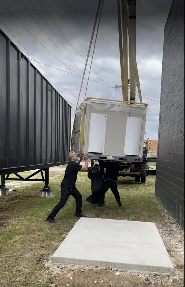 Slide of Extreme Heating & Air Conditioning