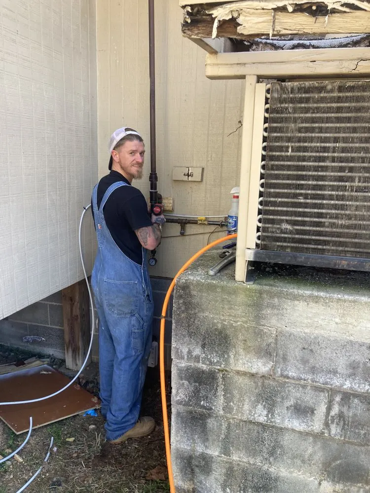 Slide of EZ Breeze Heating & Air