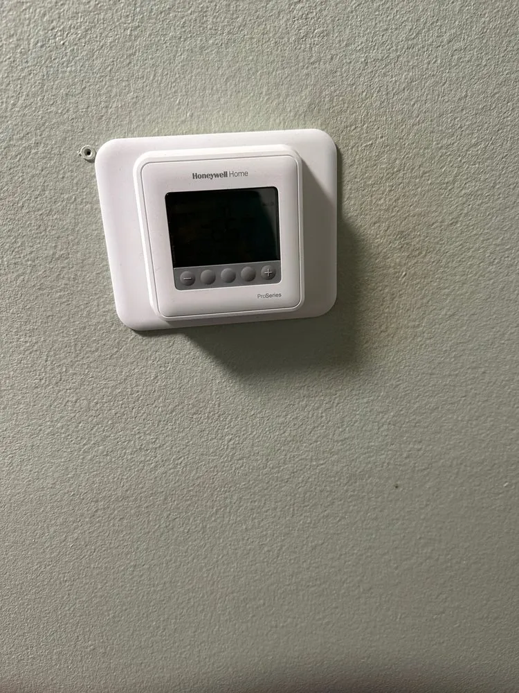 Slide of EZ Breezy Heating & Air