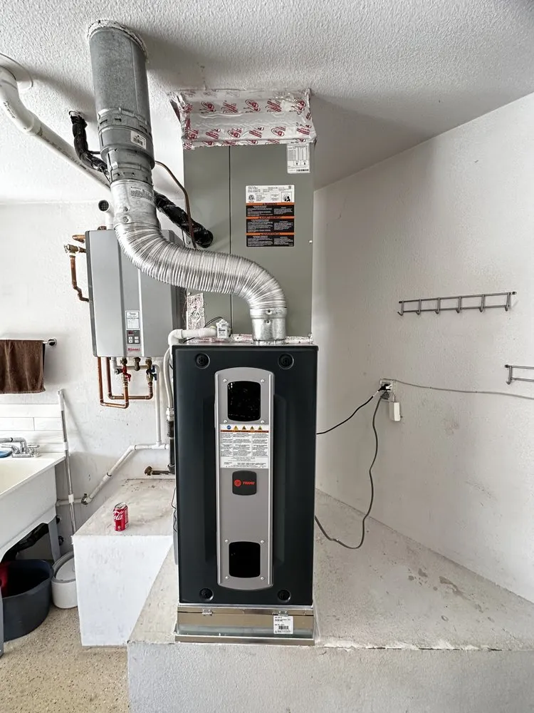 Slide of EZ Breezy Heating & Air