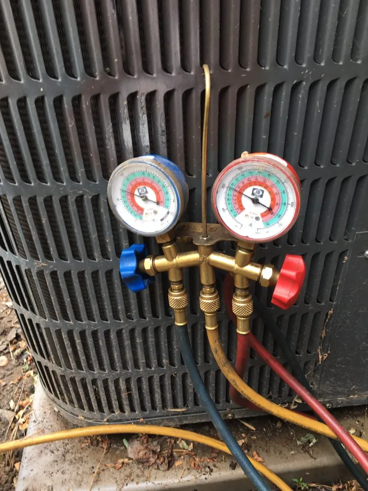 Slide of F & T HVAC Services