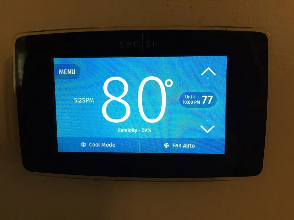 Slide of Falso Service Experts