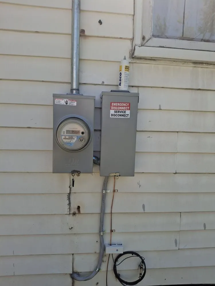 Slide of Family Heating, Cooling & Electrical