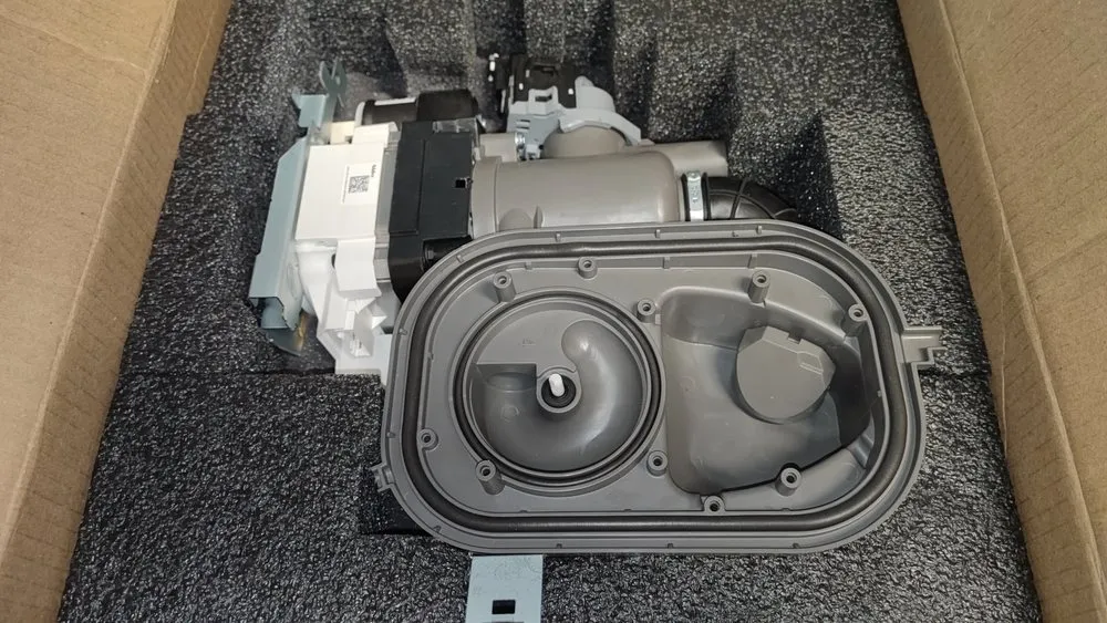 Slide of Family Master