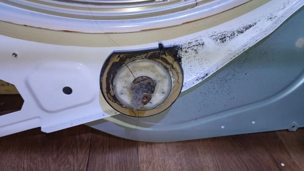 Slide of Family Master