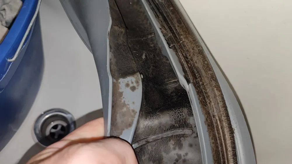 Slide of Family Master