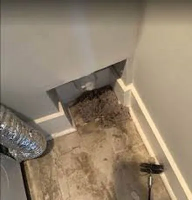 Farah Contractors Logo