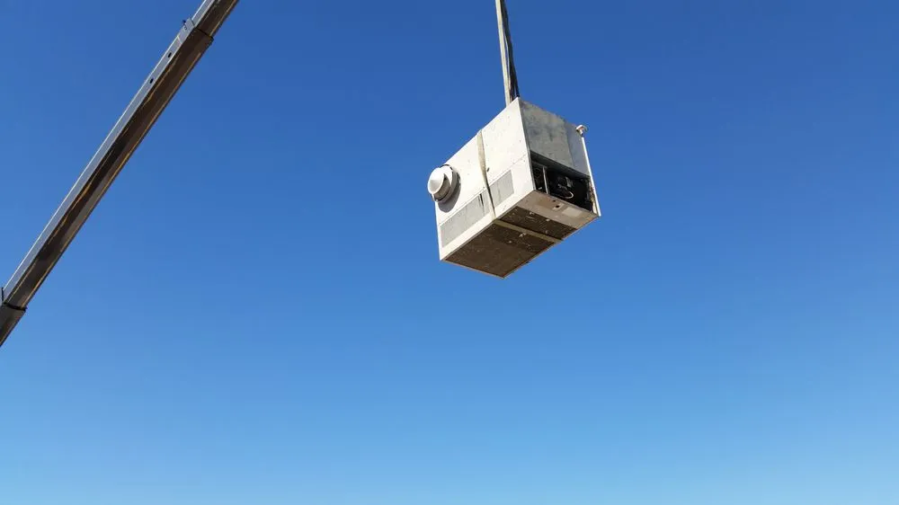 Slide of Fast Affordable Air