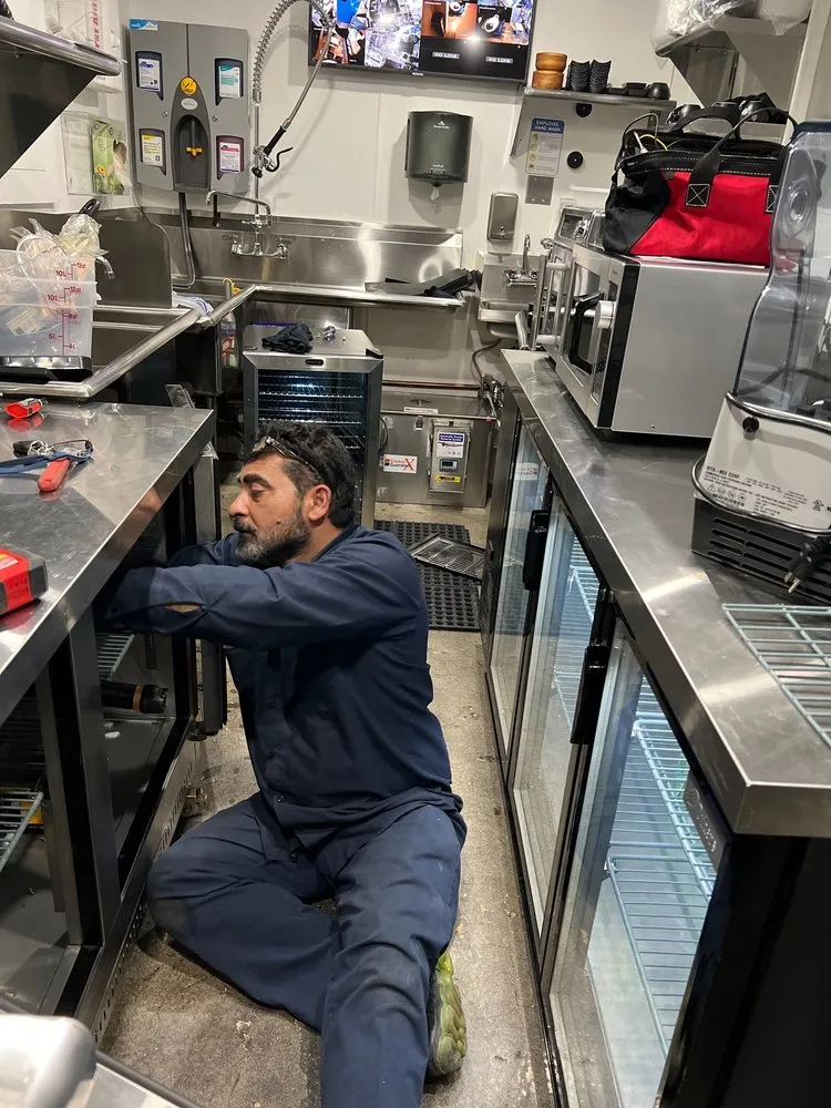 Slide of Fast Tech Heating & Air Conditioning