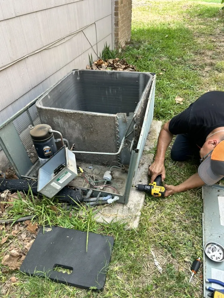 Slide of Felix Air Services