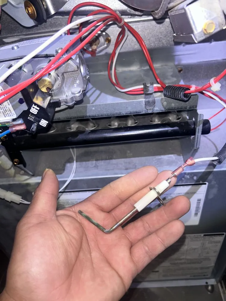 Slide of Felix Air Services