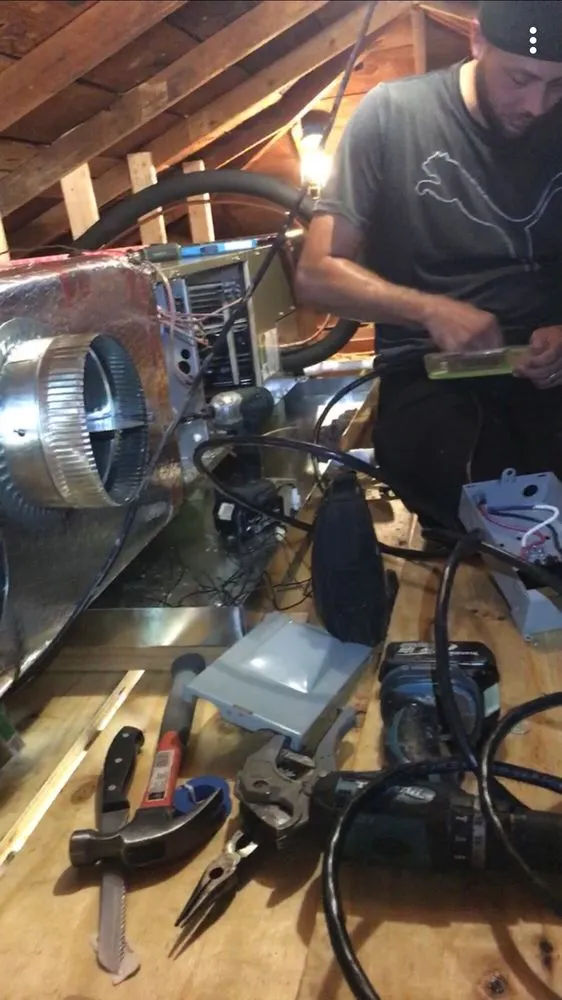 Slide of Felix Air Services