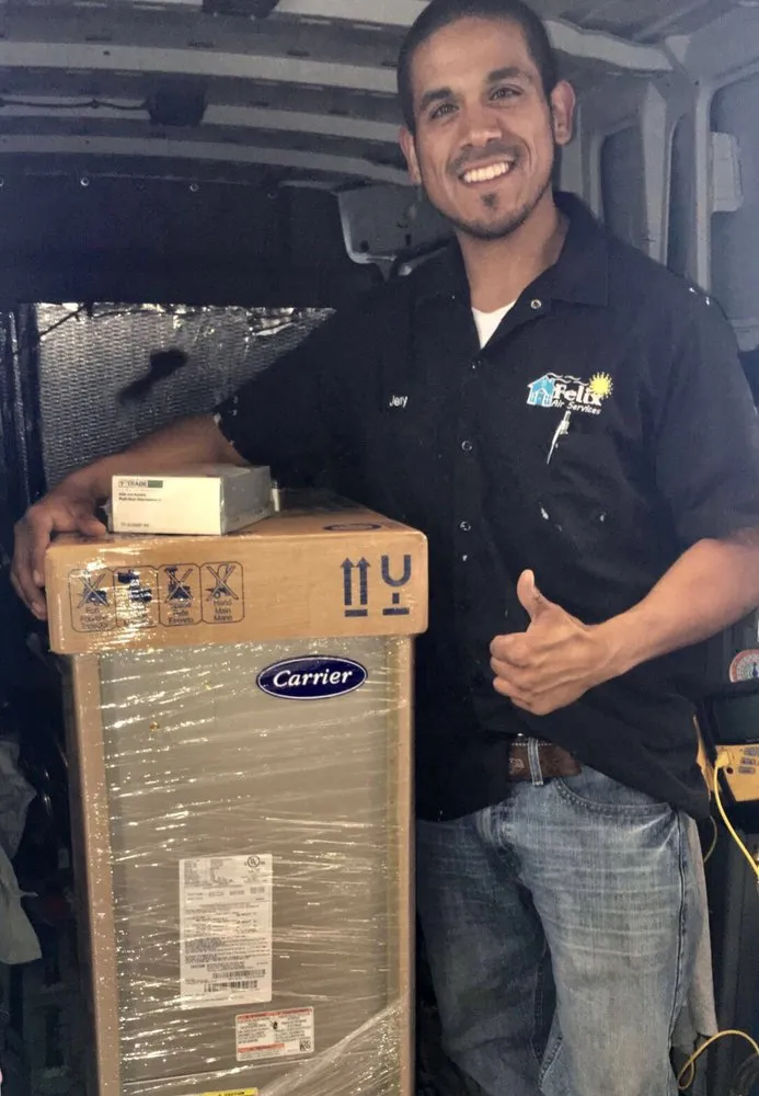 Slide of Felix Air Services