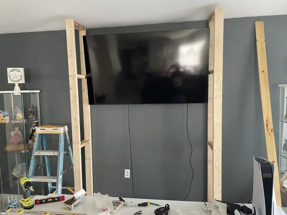 Slide of Felix the Fix it Man