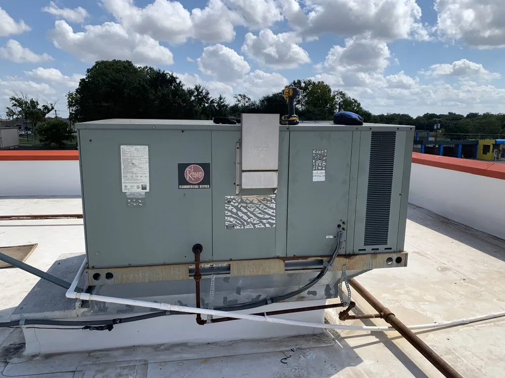 Slide of Felix's Heating and Cooling Services