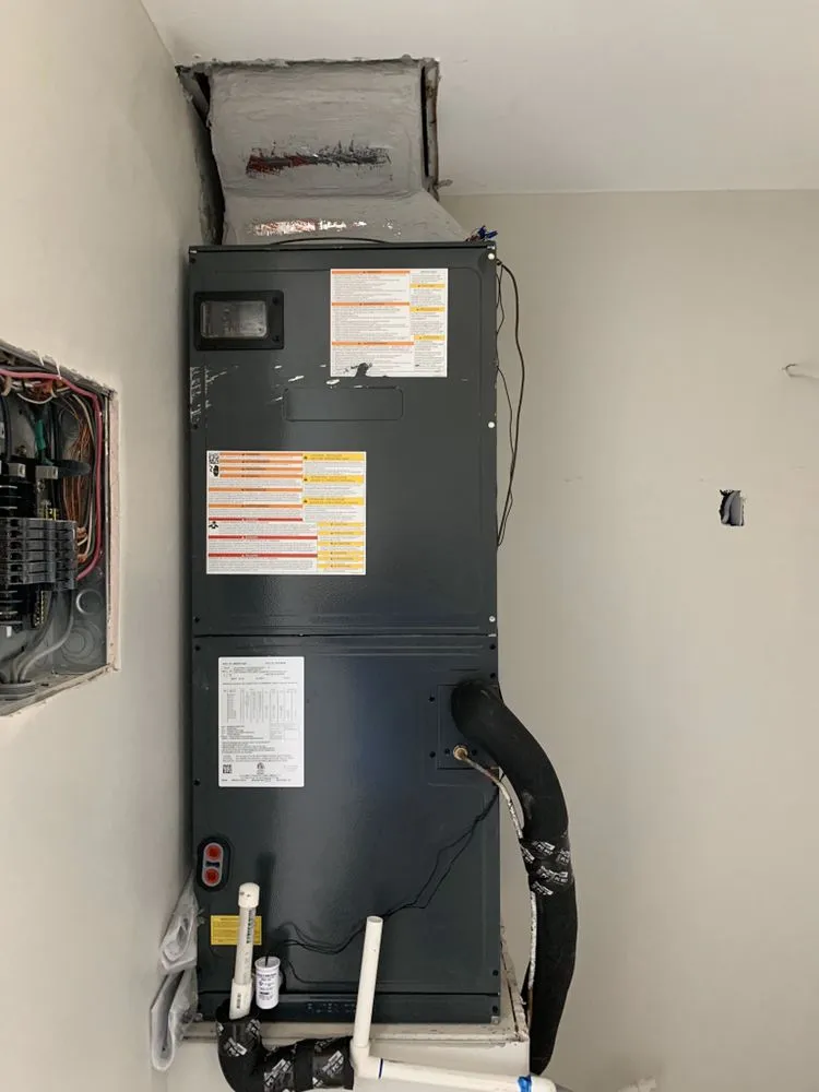 Slide of Felix's Heating and Cooling Services