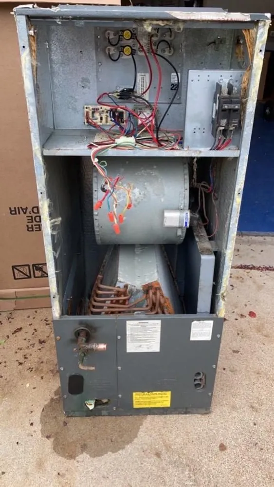 Slide of Felix's Heating and Cooling Services