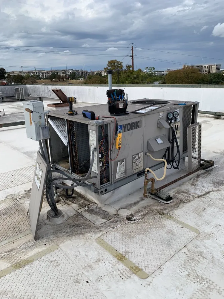 Slide of Felix's Heating and Cooling Services