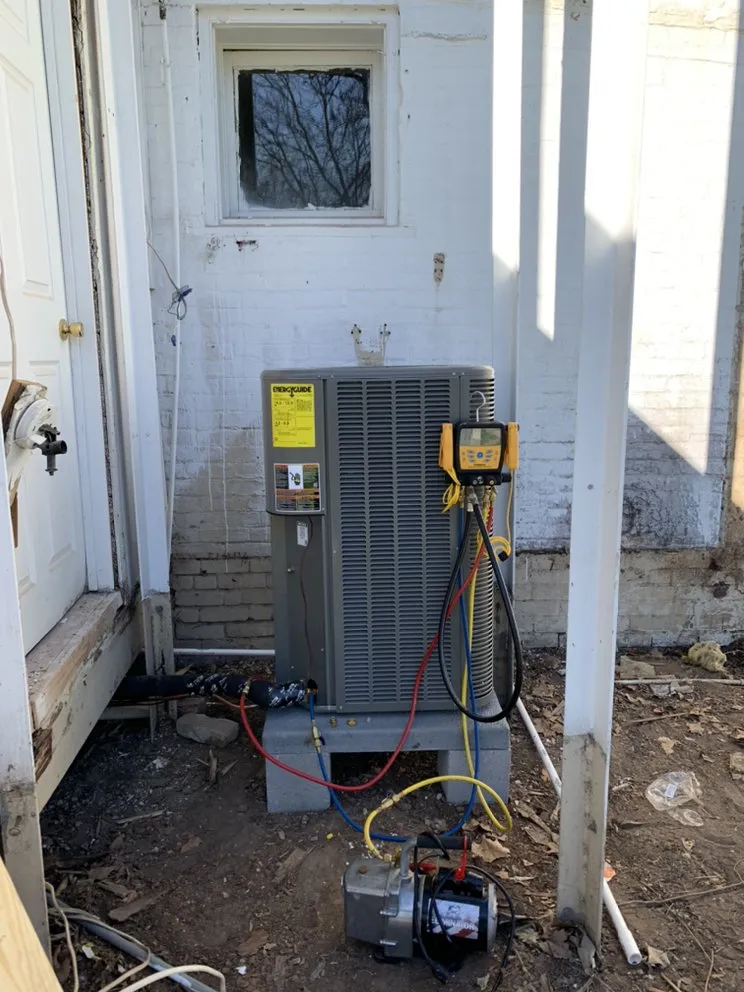 Slide of Felix's Heating and Cooling Services