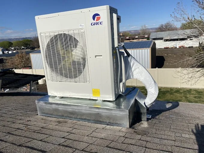 Slide of Fenix Home Services