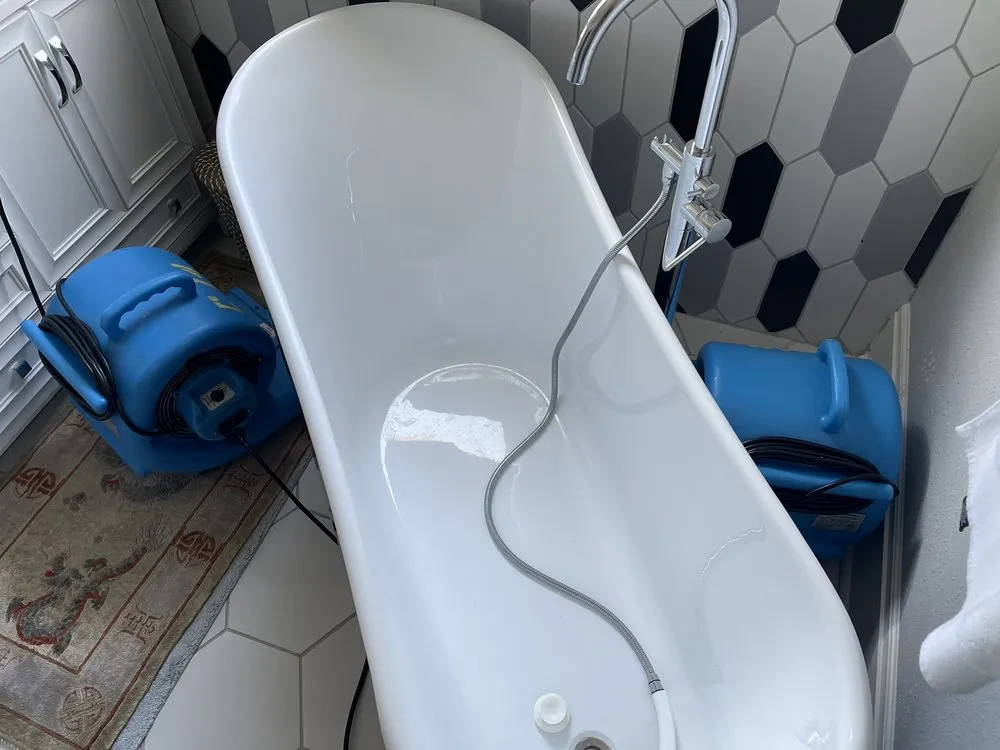 Slide of Fenwick Home Services