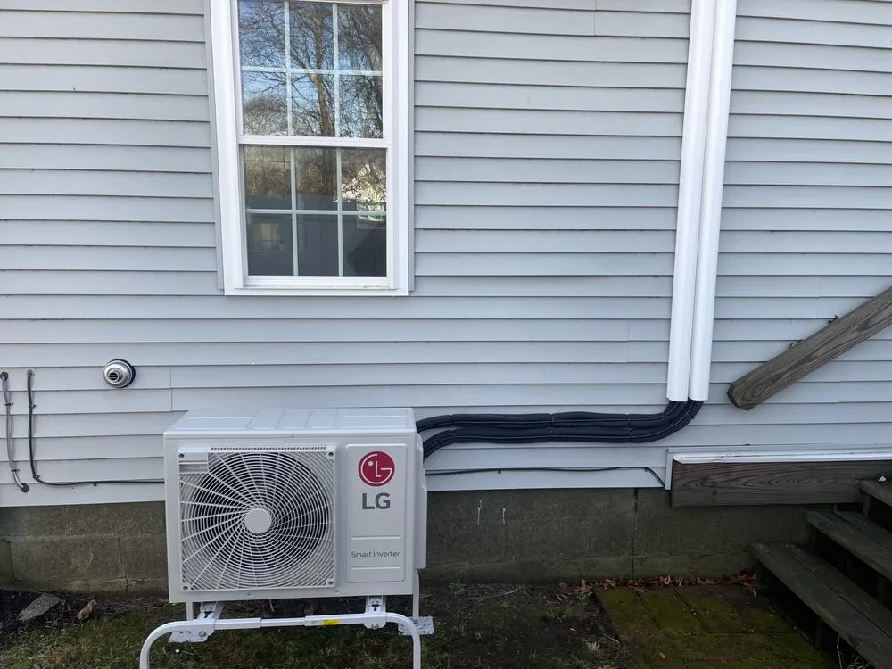 Slide of Ferreira Mechanical