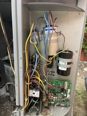 Fine Air Heating and Cooling Logo