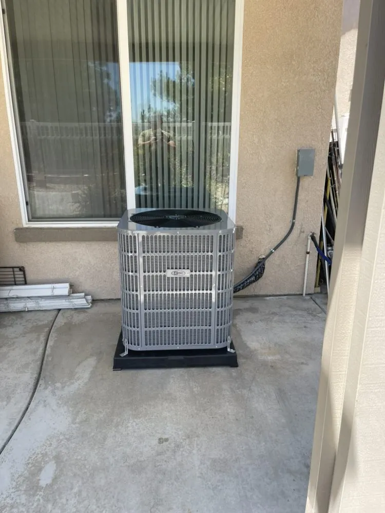 Slide of Fine Line HVAC