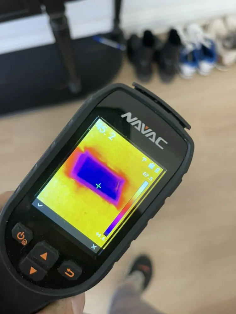 Slide of Fine Line HVAC