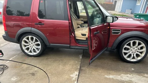 Fine Tuned Auto - Aurora Logo