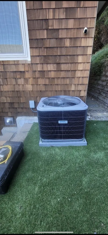 Slide of Finest Heating & Air